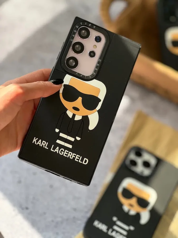 a6d093 قاب Karl Lagerfeld آیفون ، سامسونگ ، شیائومی (کدC1487) - Image 1