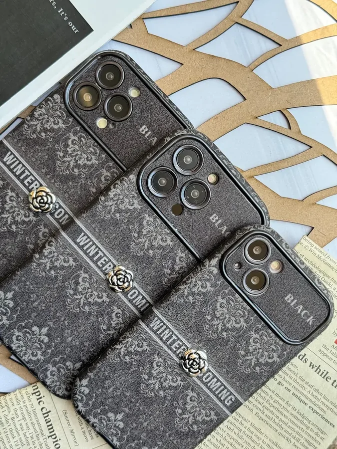 f8e858 قاب Black Design گل نقره ای (کدC1762) - Image 1
