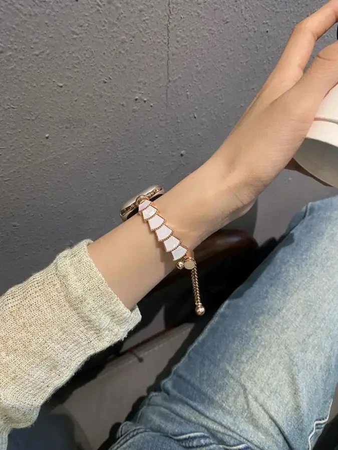 b4dc48 بند اپل واچ Luxury Pearl Chain (کدw5068) - Image 1